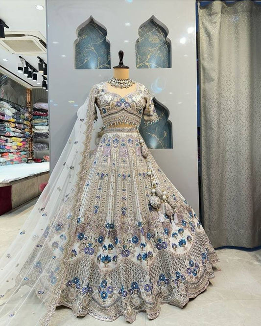 Exclusive Heavy wedding lehnga